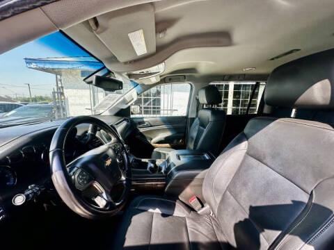 2019 Chevrolet Suburban LT