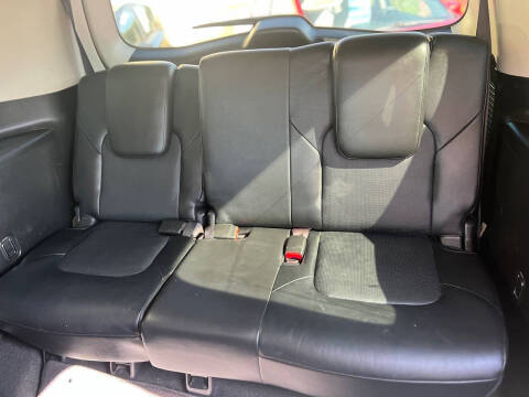 2017 Infiniti QX80 Signature Edition