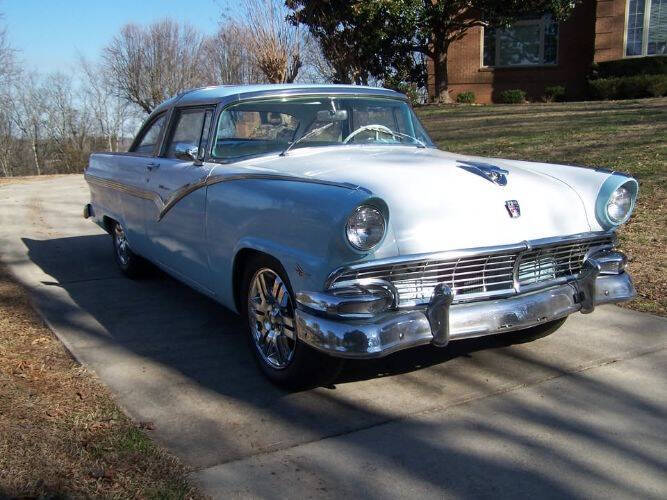 1956 Ford Crown Victoria