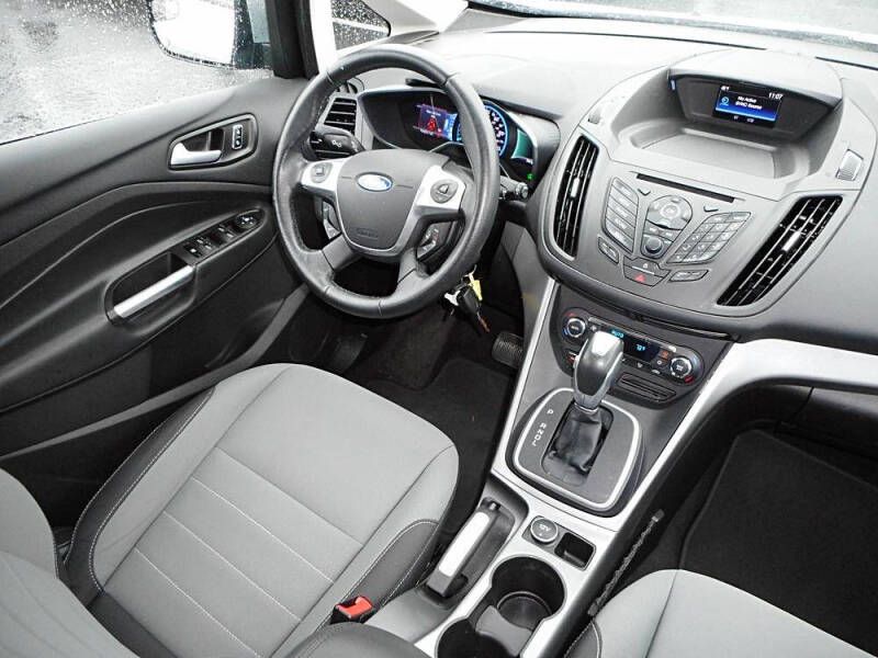 2016 Ford C-MAX Hybrid SE