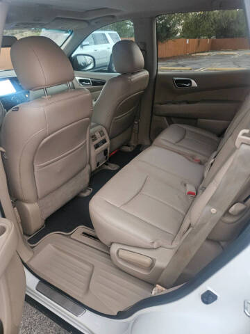 2015 Nissan Pathfinder Platinum