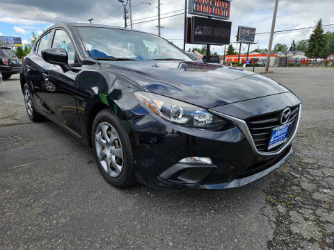 2015 Mazda MAZDA3