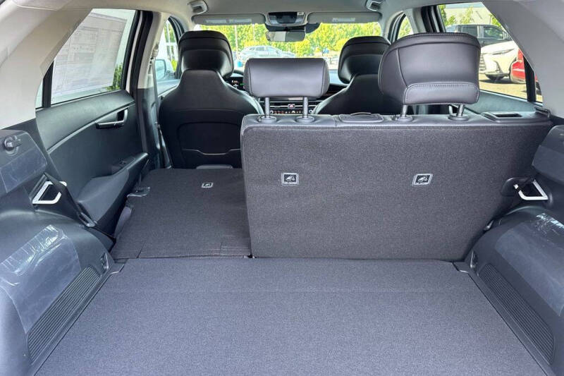 2026 Kia Niro EX