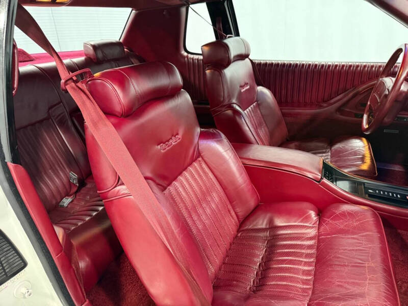 1990 Oldsmobile Toronado Trofeo