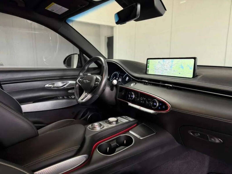 2023 Genesis GV70 2.5T Standard