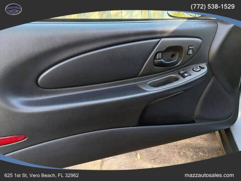 2000 Chevrolet Monte Carlo LS