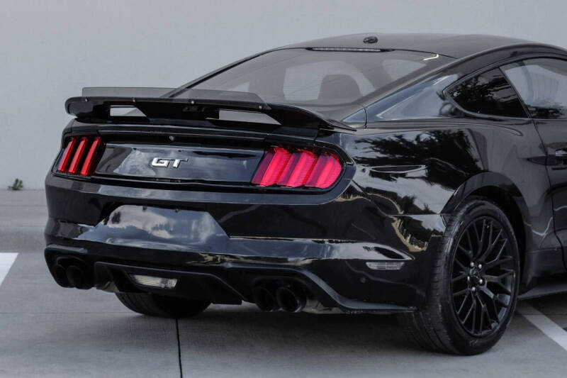 2017 Ford Mustang GT Premium
