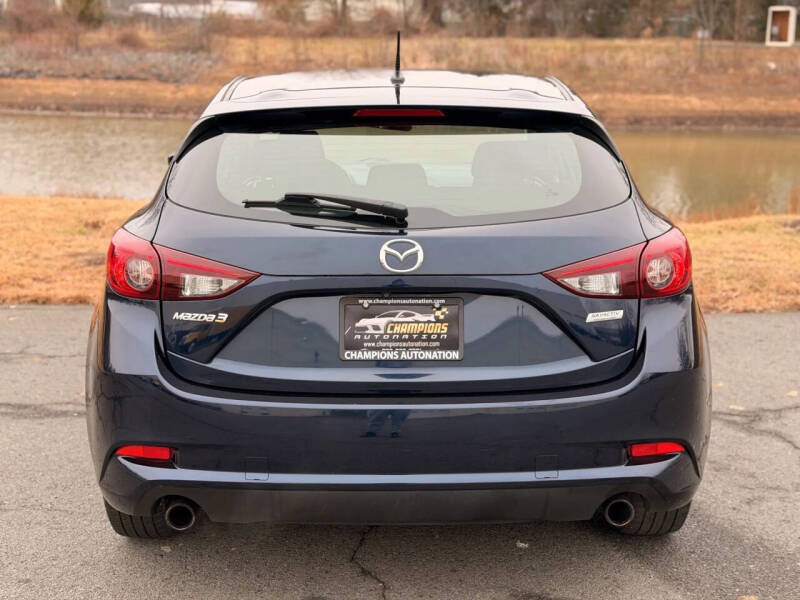 2018 Mazda MAZDA3 Sport