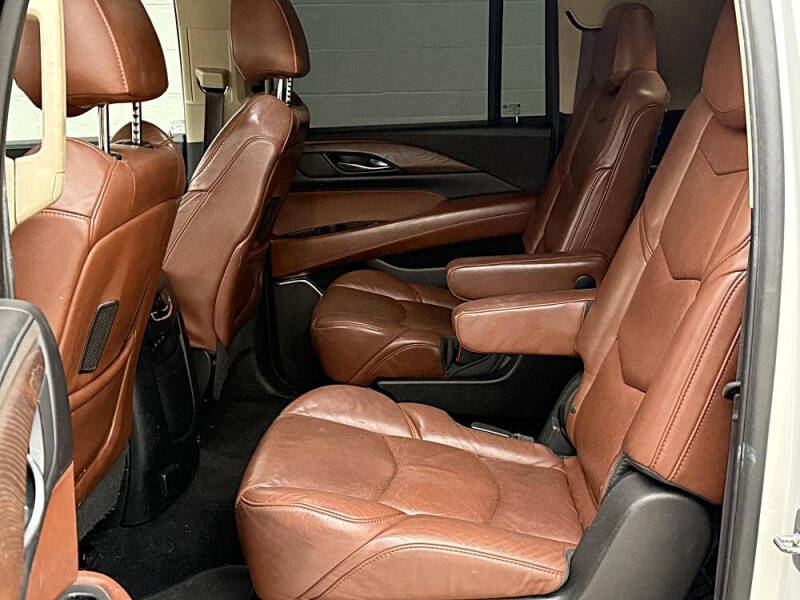 2017 Cadillac Escalade ESV Premium Luxury