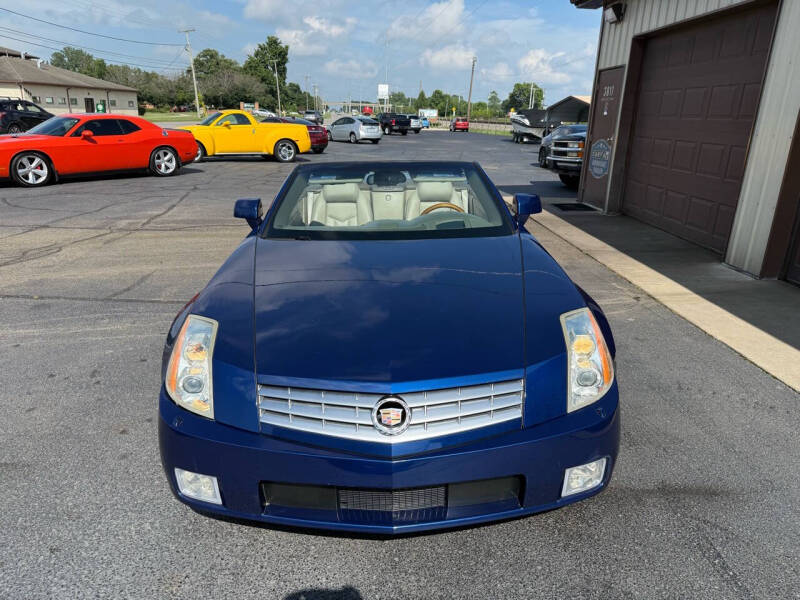 2005 Cadillac XLR