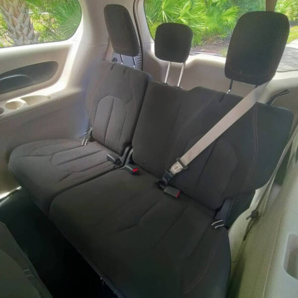 2017 Chrysler Pacifica LX