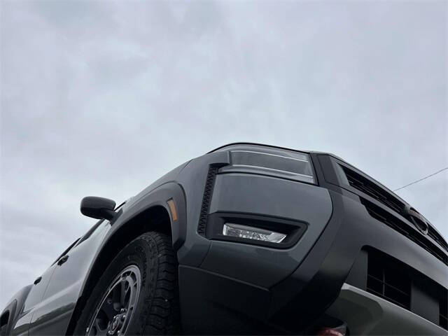 2025 Nissan Frontier PRO-X