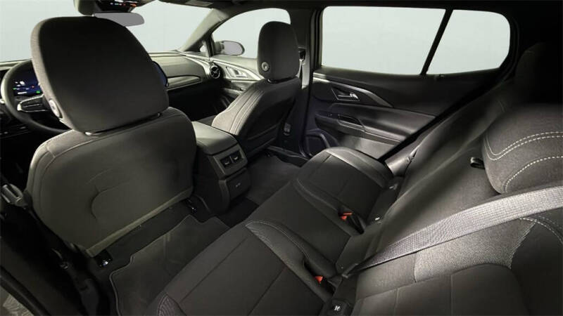 2026 Chevrolet Equinox EV LT 1