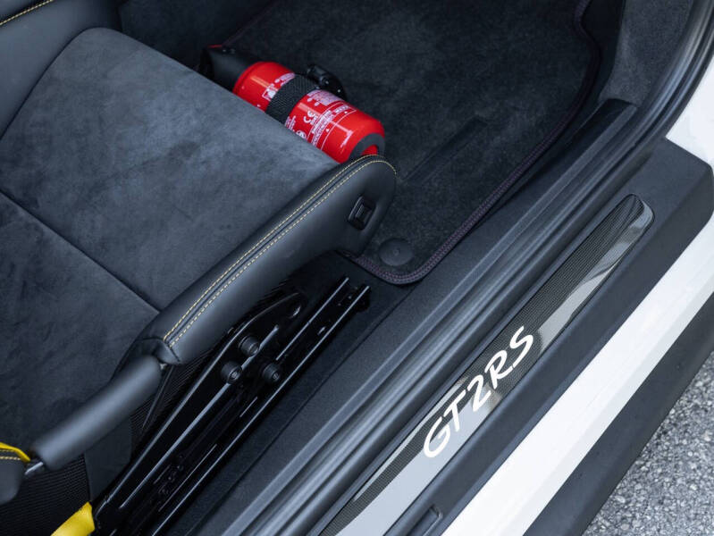 2018 Porsche 911 GT2 RS