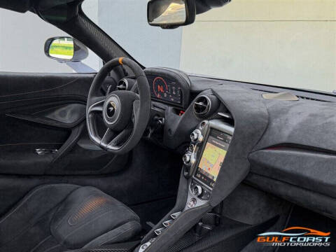 2021 McLaren 765LT