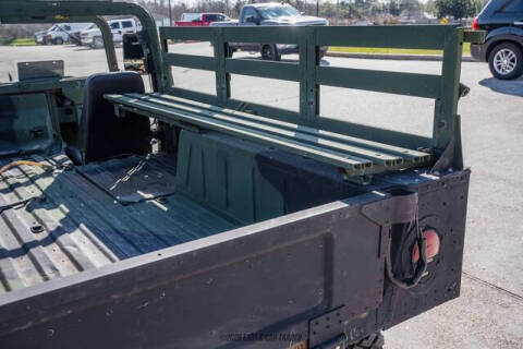 2010 AM General Hummer
