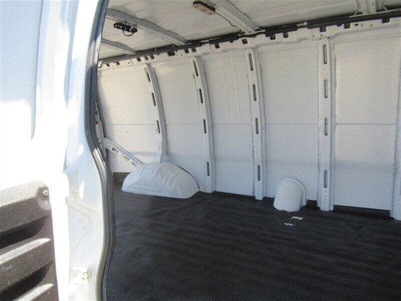 2018 Chevrolet Express 2500