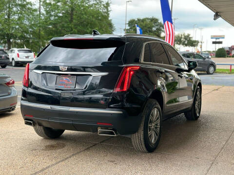 2020 Cadillac XT5 Luxury