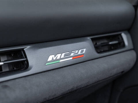 2023 Maserati MC20 Cielo