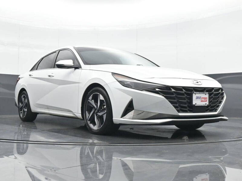 2022 Hyundai Elantra