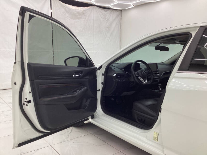 2019 Nissan Altima 2.5 SR