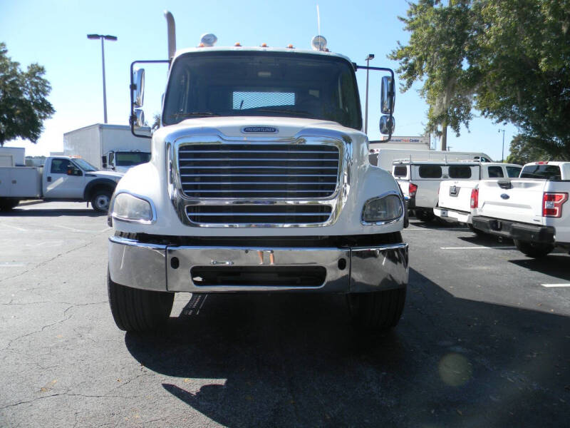 2012 Freightliner M2 112