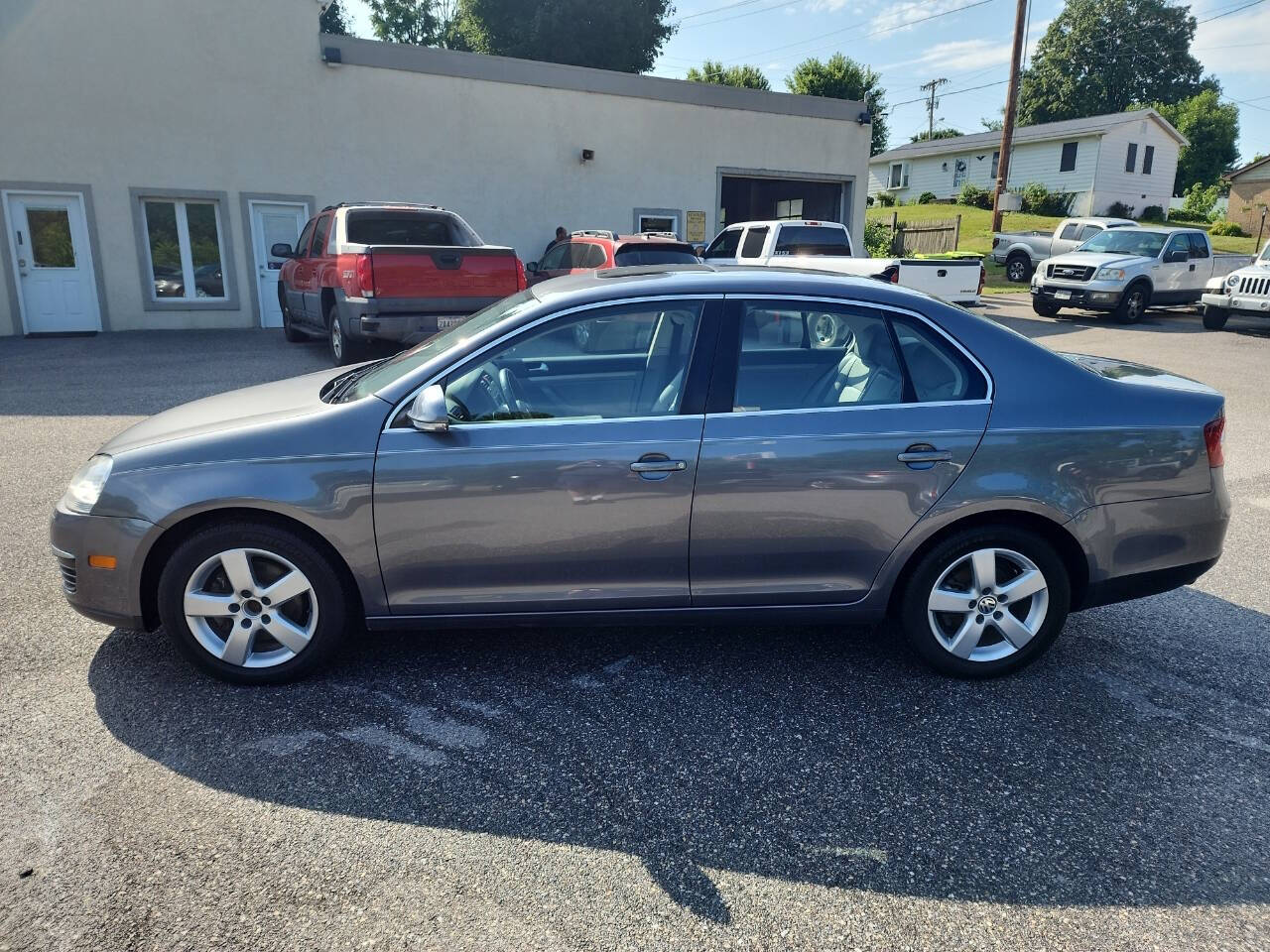 2009 Volkswagen Jetta for sale at Karz South in Funkstown, MD