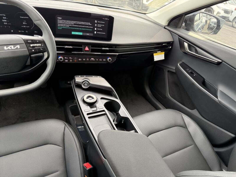 2026 Kia EV6 Wind