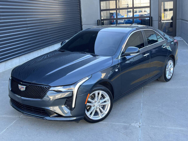 2022 Cadillac CT4 Luxury