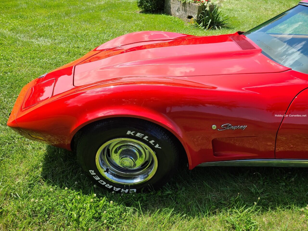 1974 Chevrolet Corvette 27