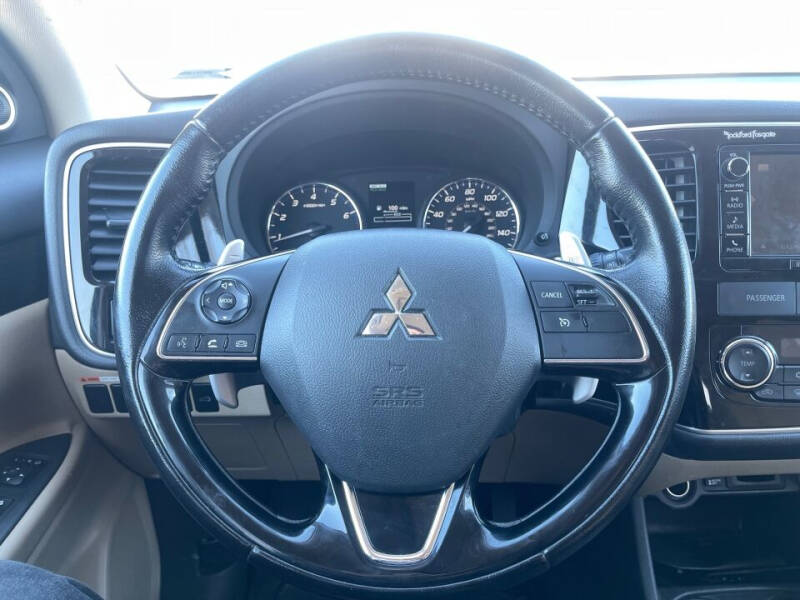 2016 Mitsubishi Outlander GT