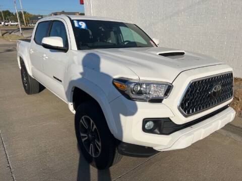 2019 Toyota Tacoma for sale at DRIVE NOW in Wichita KS
