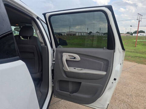 2010 Chevrolet Traverse LS