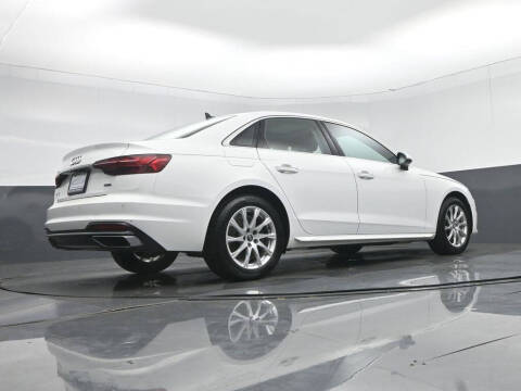 2022 Audi A4 quattro Premium 40 TFSI