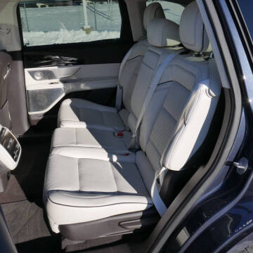 2024 Lincoln Nautilus Black Label