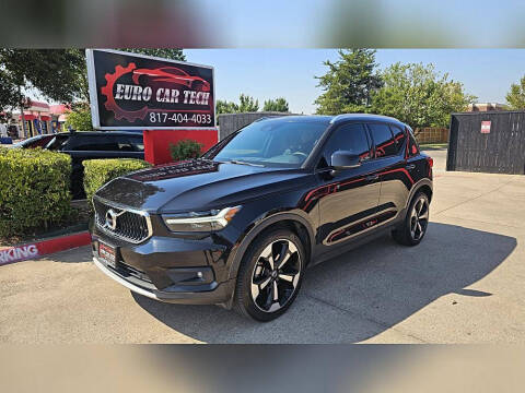 2019 Volvo XC40 T5 Momentum
