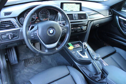 2017 BMW 3 Series 330i