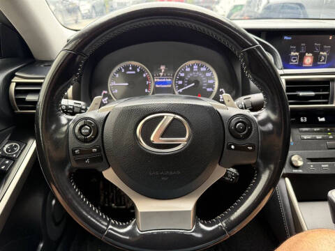 2016 Lexus IS 200t