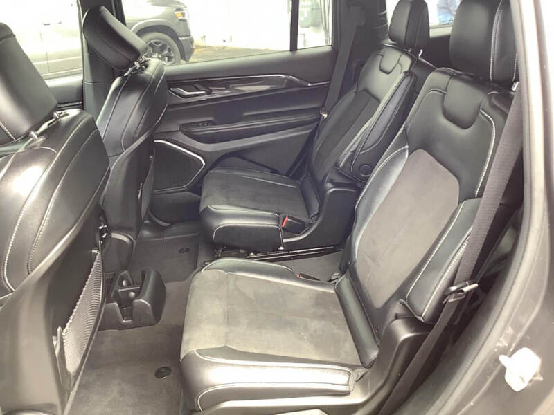 2022 Jeep Grand Cherokee L