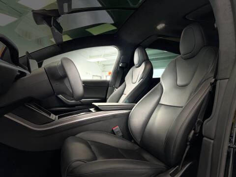 2022 Tesla Model X Plaid
