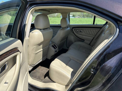 2014 Ford Taurus Limited