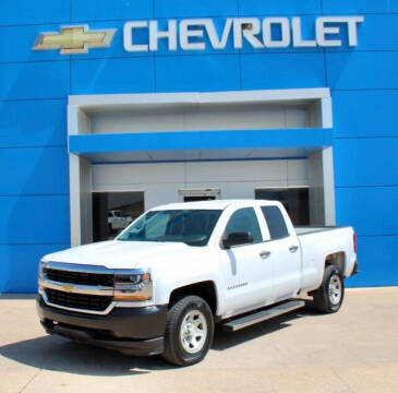 2017 Chevrolet Silverado 1500 for sale at NEWBERRY FAMILY AUTO in Harper KS
