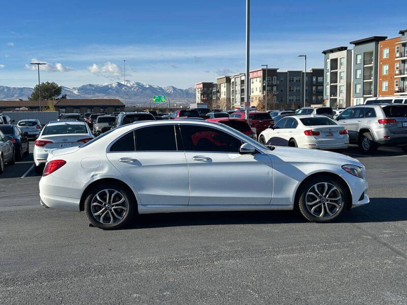 2016 Mercedes-Benz C-Class