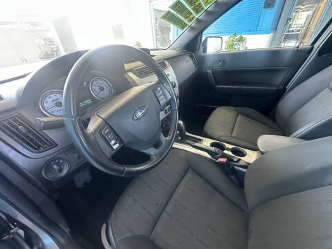 2010 Ford Focus SE
