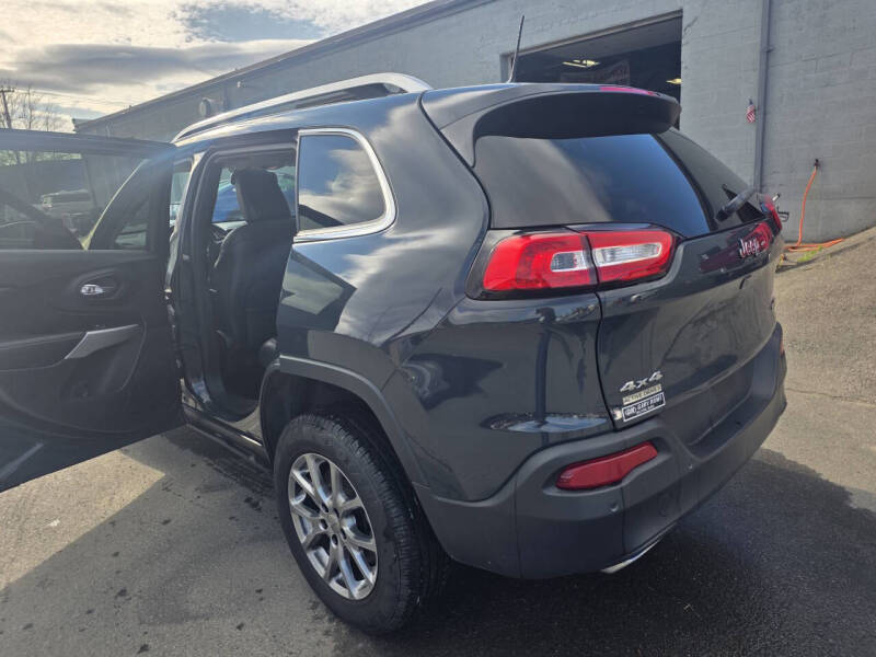 2018 Jeep Cherokee Latitude Plus