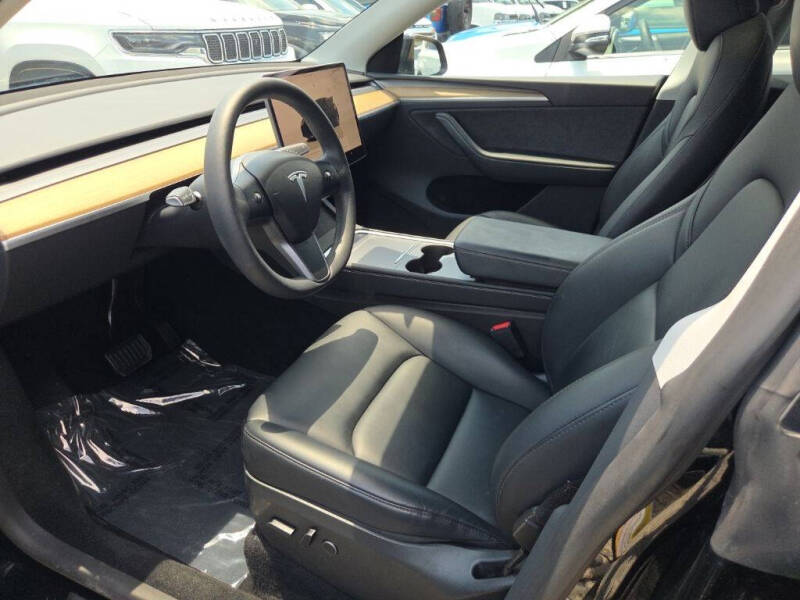 2023 Tesla Model Y Long Range