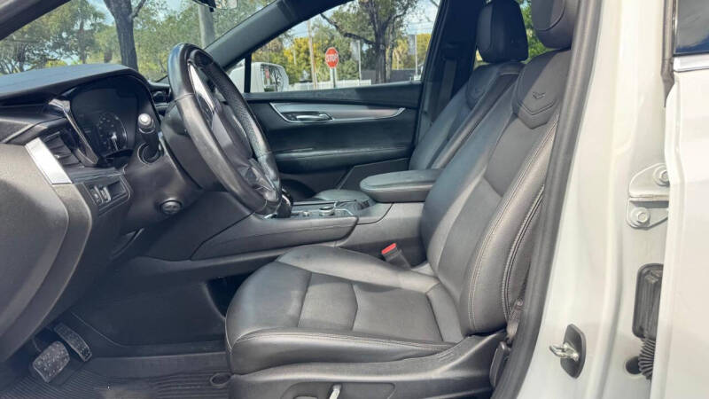 2020 Cadillac XT5 Luxury