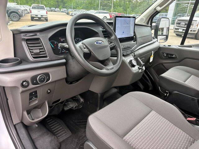 2024 Ford E-Transit 350