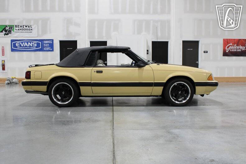 1987 Ford Mustang LX