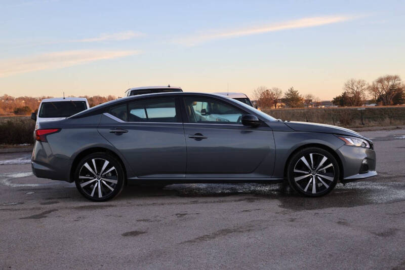 2021 Nissan Altima 2.5 SR